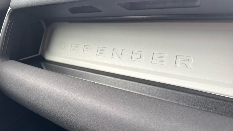 Land Rover Defender 3.0 D250 S 90 3dr Auto Diesel Estate